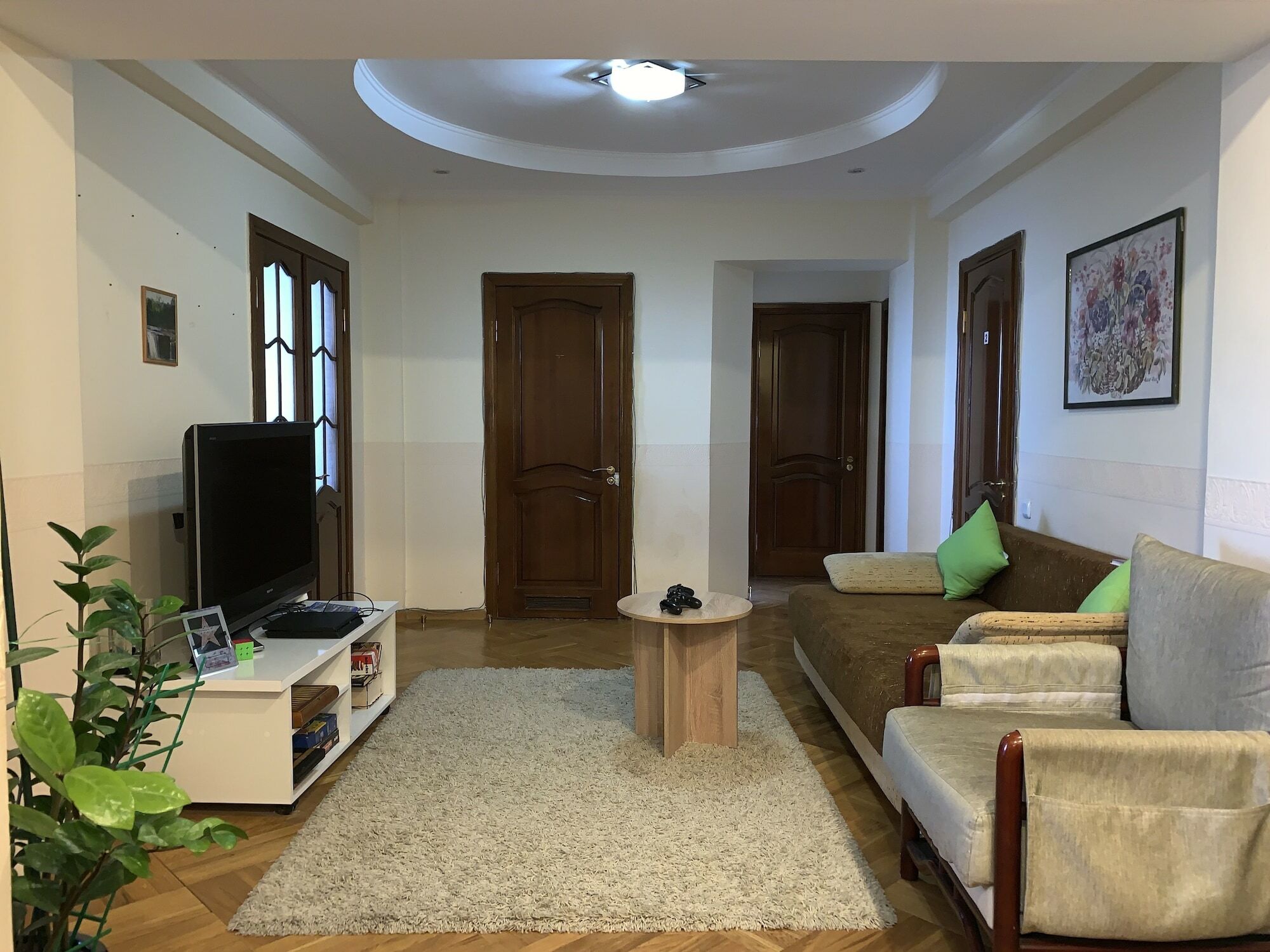A Pousada West Point Capsule Almaty Exterior foto